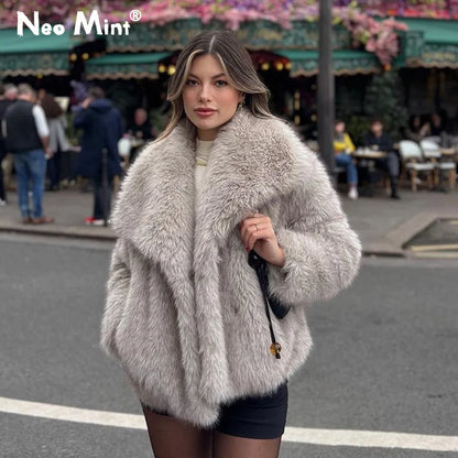 Winter Fashion Gradient Faux Fox Fur Coat for Women – Luxury High Street Style with Big Fur Collar